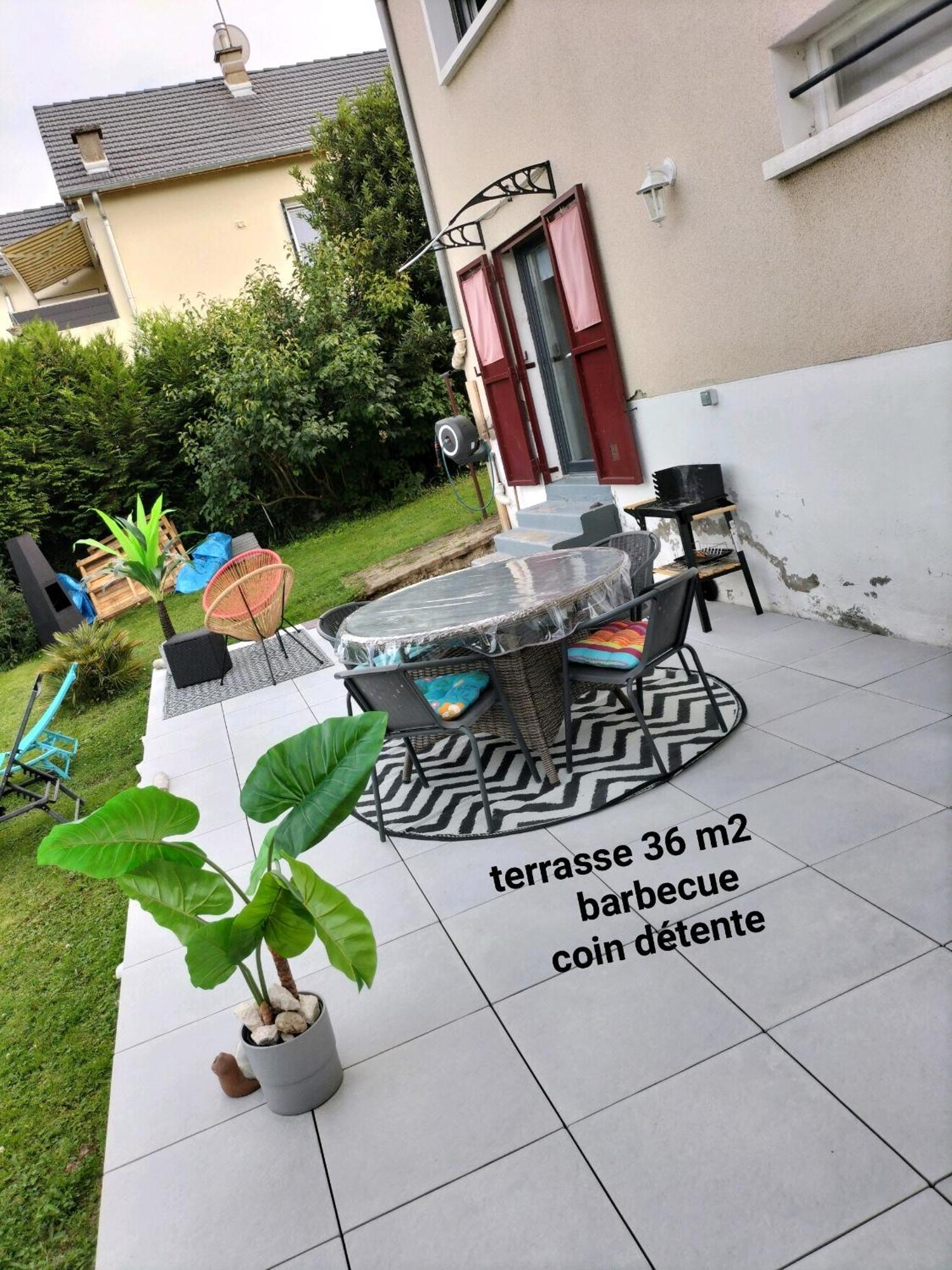 Studio Tres Calme 5Mn Vichy 贝勒里夫·苏尔·阿列尔 外观 照片
